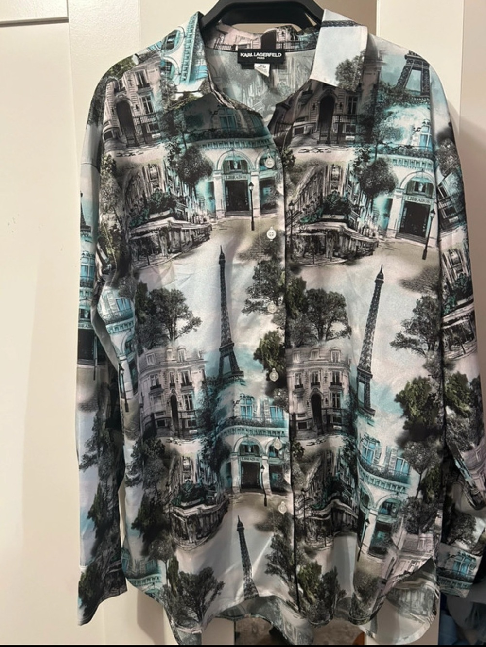 Karl Lagerfeld Paris new without tag